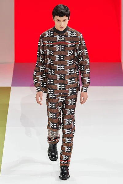 Look 51